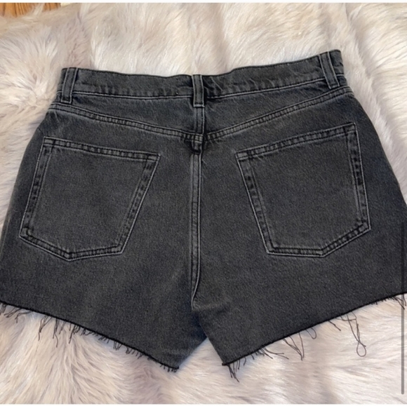 Reformation - Picture 5 of 7